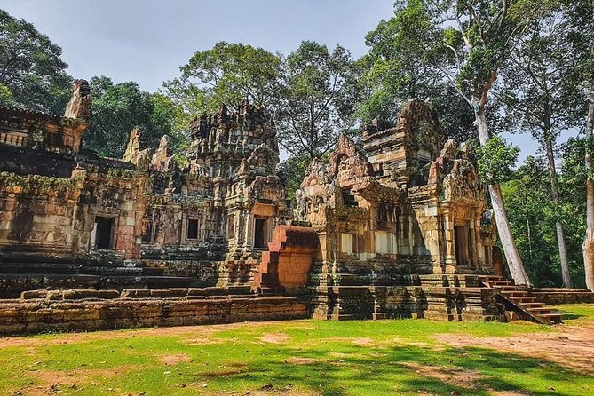 Angkor Wat Highlights and Guided Tour From Siem Reap - Experienced Tour Guide