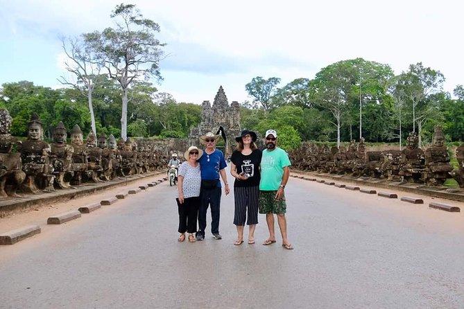 Angkor Wat Small-Group Day Tour Review - Group Size and Pricing