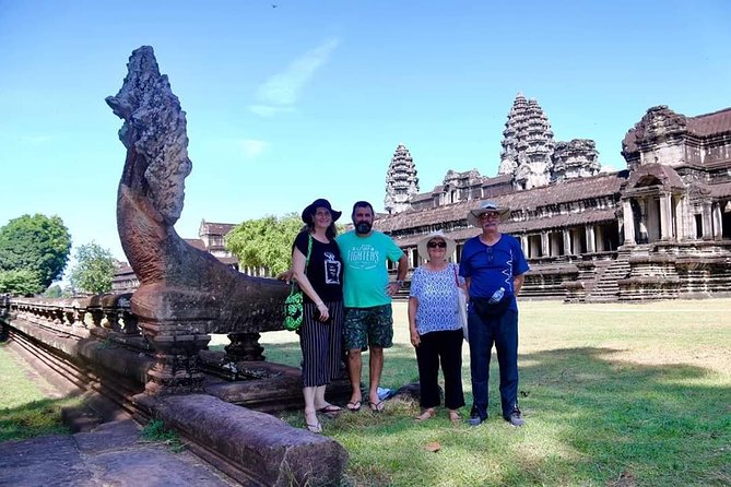 Angkor Wat Small-Group Day Tour Review - Tour Highlights