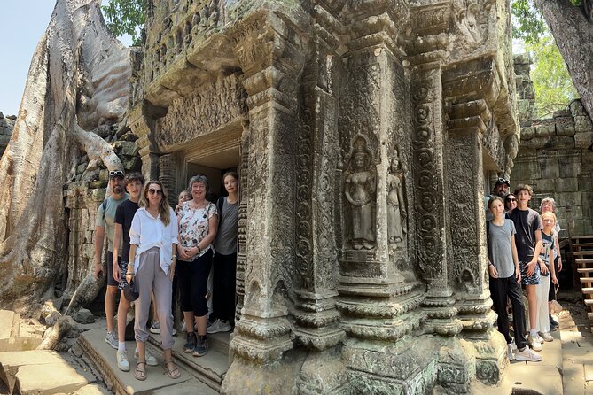 Angkor Wat Sunrise Bike Tour With Lunch Included - Bike and Safety