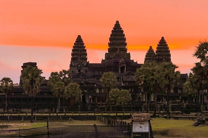 Angkor Wat Sunrise Full Day Tour - Angkor Thom City