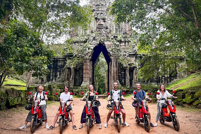 Angkor Wat Sunrise Tour By E-Bike Experience With Breakfast Included - Authentic Cambodian Breakfast