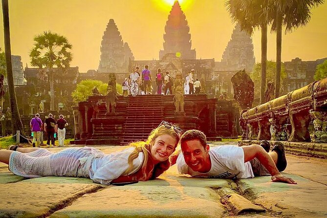 Angkor Wat Sunrise Tour With Small - Group and Guide Tours - Tour Confirmation and Accessibility