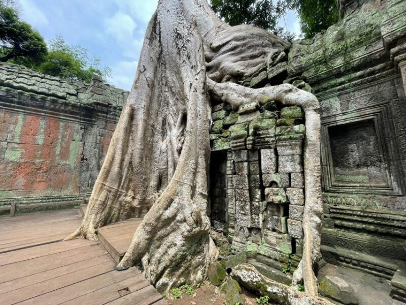 Angkor Wat Temple Full-Day Trip by Tuk-Tuk - Good To Know