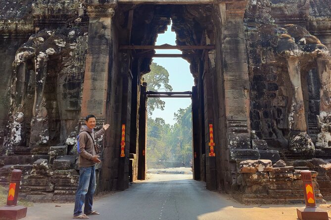 Angkor Wat Temple Tour With Own Tuk Tuk Driver - Inclusions and Exclusions