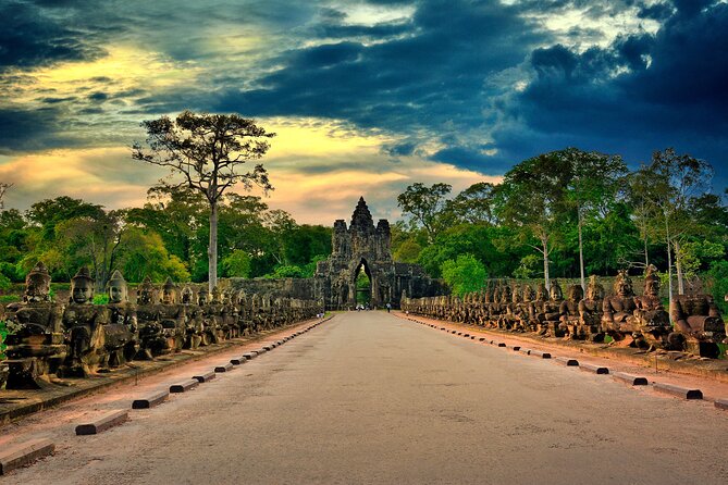 Angkor Wat Temple Tour With Own Tuk Tuk Driver - Pickup and Start Time