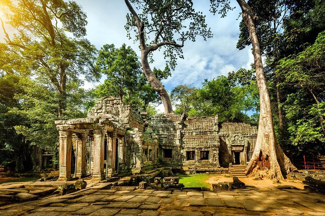 Angkor Wat Temples Tour With Entrance Ticket and Lunch - Angkor Wat Temples