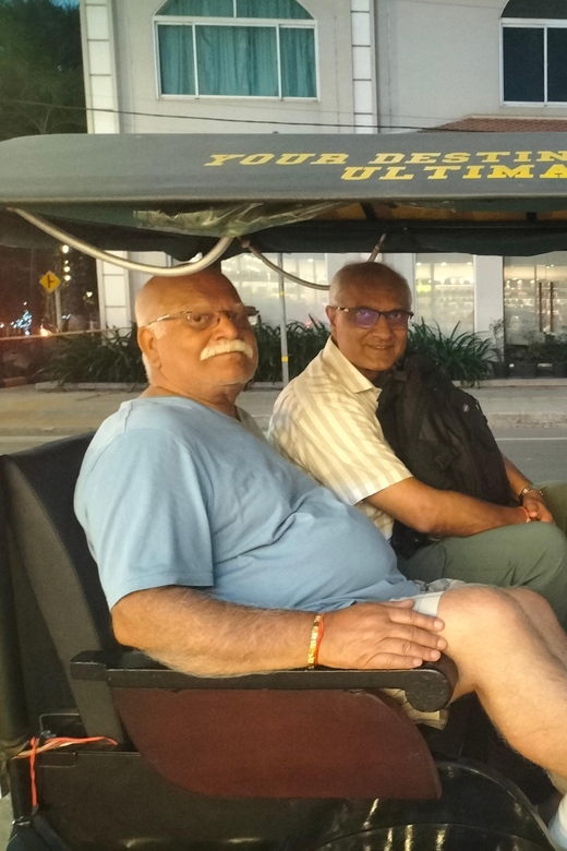 Angkor Wat Tour Tuktuk Driver Transportation - Driver and Accessibility