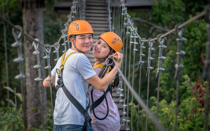 Angkor Zipline and Temple Tour With Sunset - Lunch Break