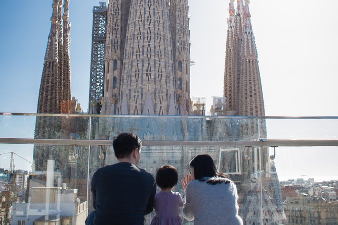 ANGLE - Experience Barcelona With Local Photographer - About Your Stay