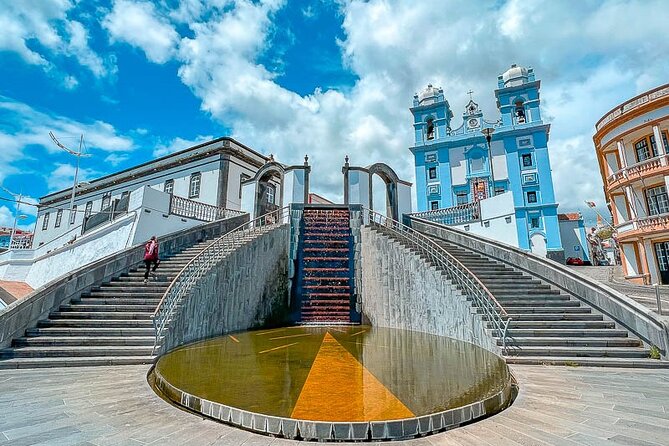 Angra Do Heroísmo by Foot - Navigating the Charming Cobblestones