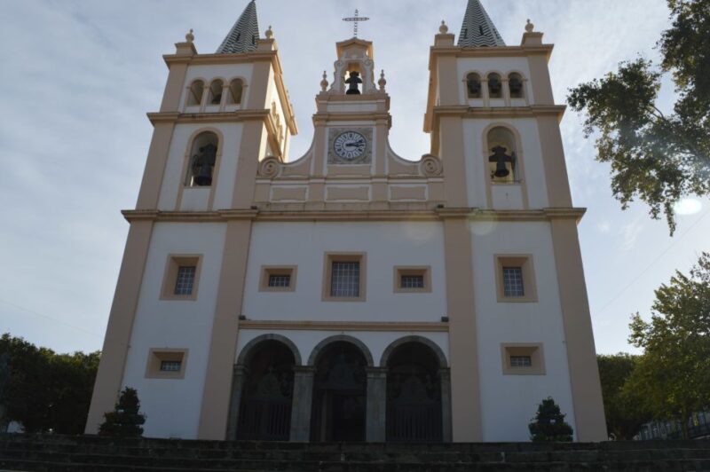 Angra Do Heroísmo: Landmarks Guided Walking Tour - Included in the Tour