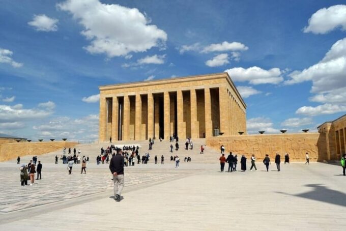 Ankara : Highlights Walking Tour - Visiting Museum of Anatolian Civilizations