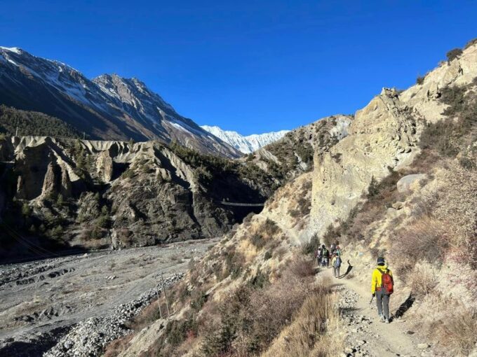 Annapurna Circuit Trek - 14 Days - Booking Considerations