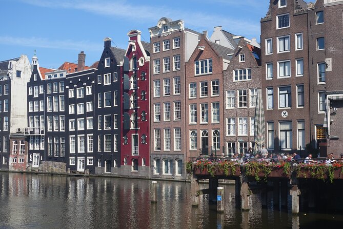Anne Frank and Amsterdam Jewish History Walking Tour - Tour Duration and Group Size
