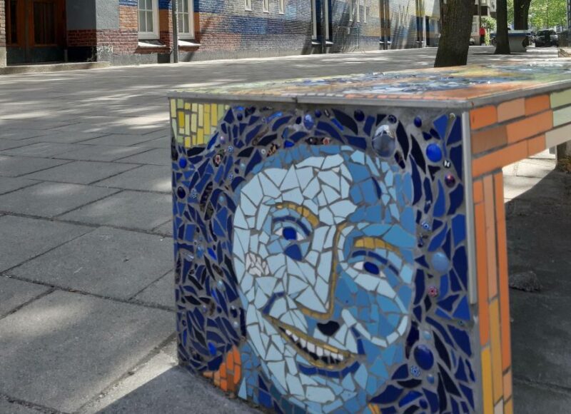 Anne Frank Story & Private 2-Hour Neighborhood Tour - Tickets and Accessibility
