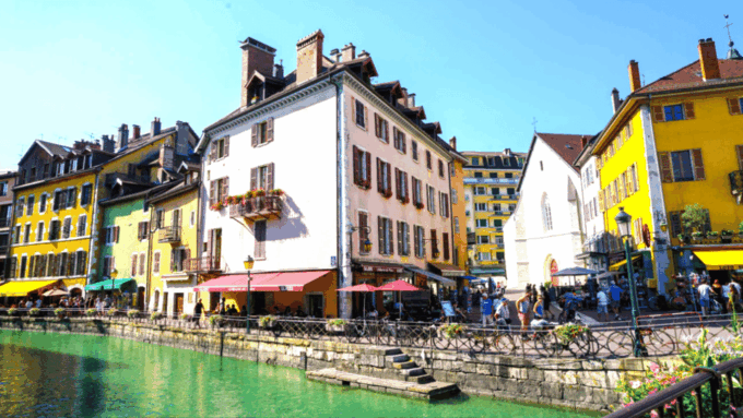 Annecy Gourmet Food Walking Tour - Explore Annecys Food Markets