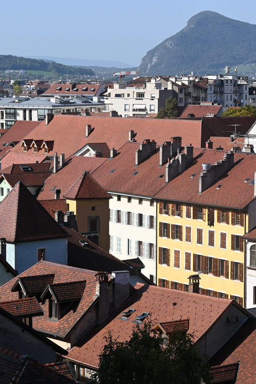 Annecy Old Town - Explore Annecys Canals and Churches
