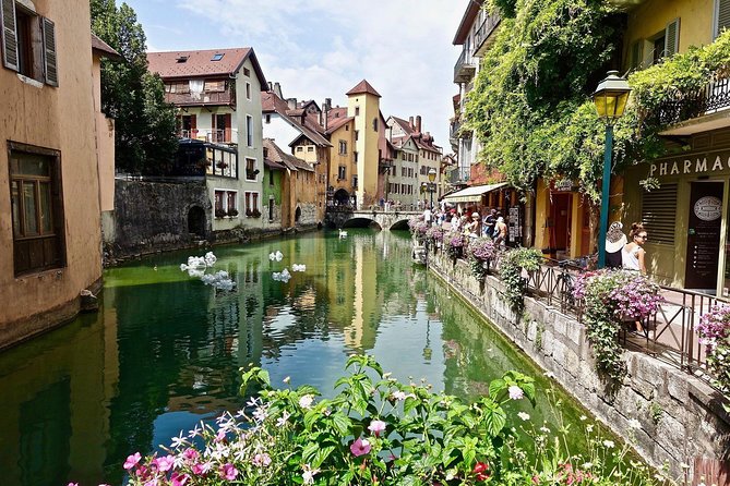 ANNECY | Private Walking Tour of Annecys Historical Center - Reviews and Ratings