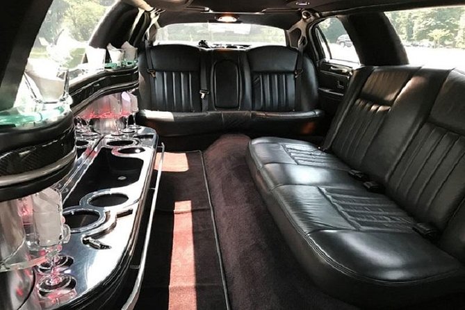 Antalya Airport (AYT) to Konyaalti Transfer - Limousine - Pricing and Booking