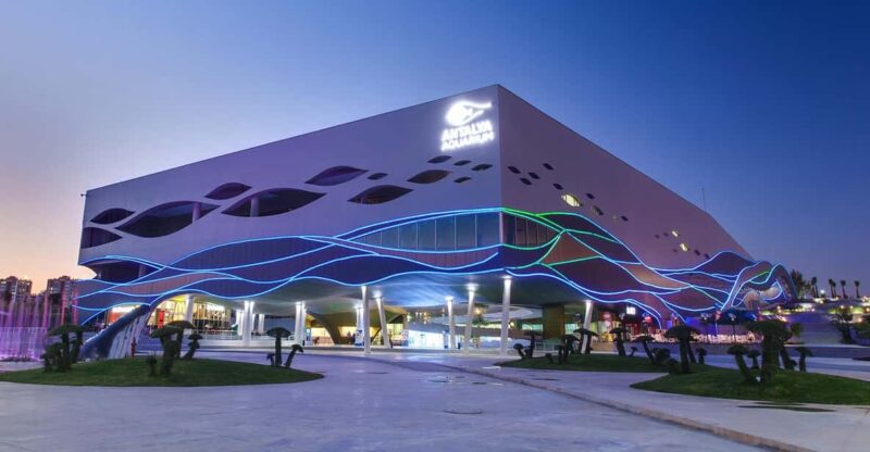 Antalya Aquarium & Face2Face Wax Museum & Shopping - Itinerary and Transportation