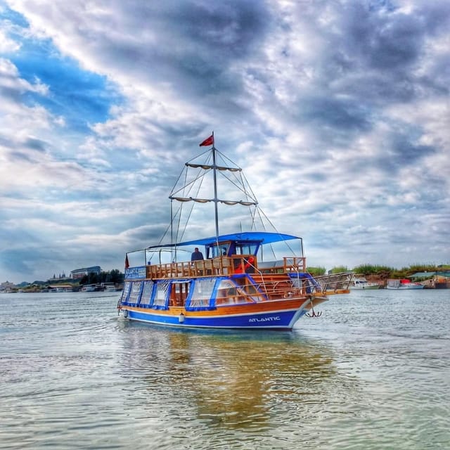 Antalya/ Belek: Relax Boat Tour With Lunch & Soft Drinks - Experience Highlights
