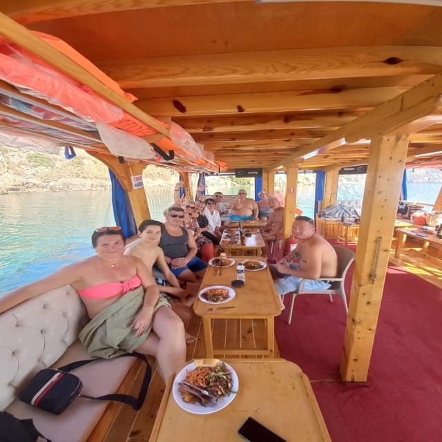 Antalya/ Belek: Relax Boat Tour With Lunch & Soft Drinks - Scenic Coastal Views