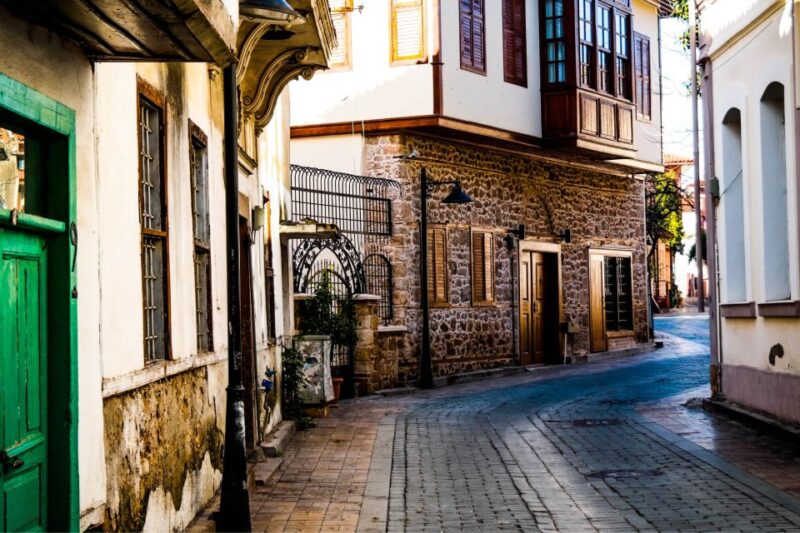 Antalya: First Discovery Walk and Reading Walking Tour - Activity Highlights