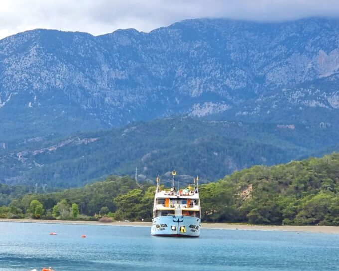Antalya & Kemer: Megastar Catamaran Cruise With Foam Party - Group Policy and Languages