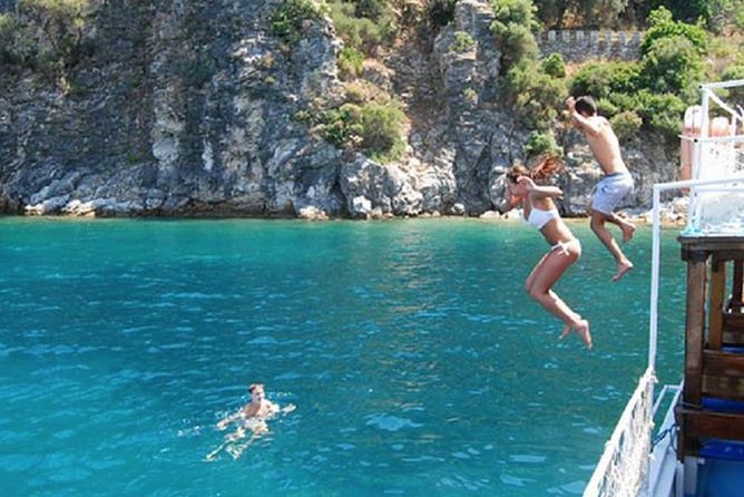 Antalya Kemer Pirate Boat Tour - Swimming Opportunities