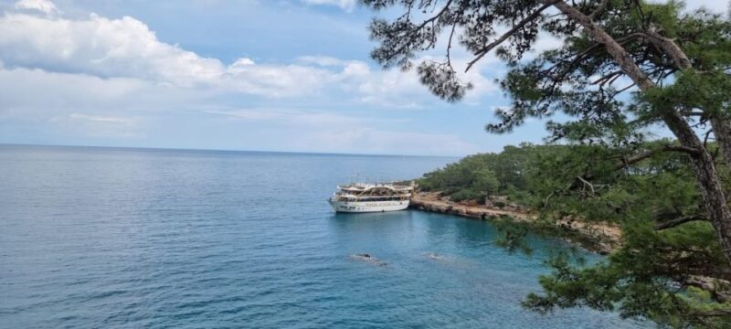 Antalya & Kemer: Pirate Boat Tour With Foam Party & Swimming - Itinerary and Activities