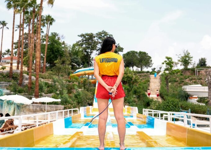Antalya/Kemer: Waterhill Aqua Park With Dolphin Show & Lunch - Waterhill Aqua Park Attractions