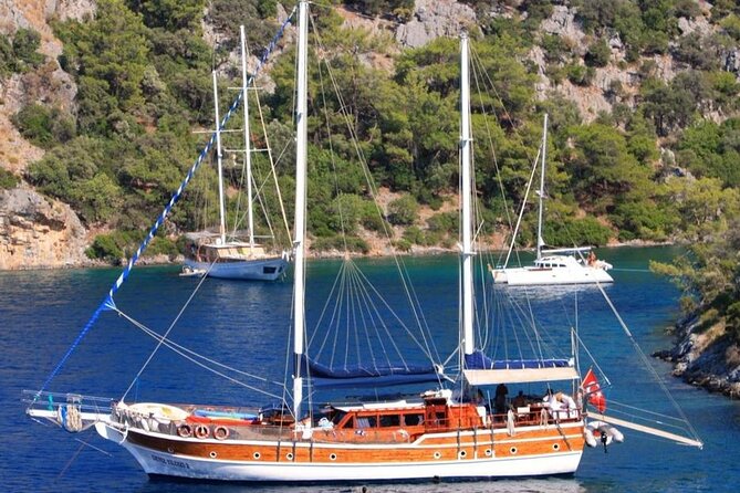 Antalya Relax Boat Tour - Freshly Prepared Lunch Onboard