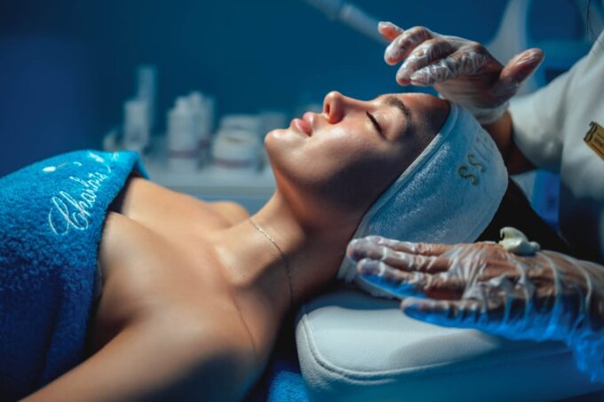 Antalya: Spa and Skin Care Experience With Massage and Drink - Language Support