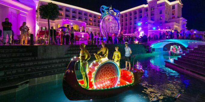 Antalya: Transfer for Land of Legends Nights Show - Location Selection