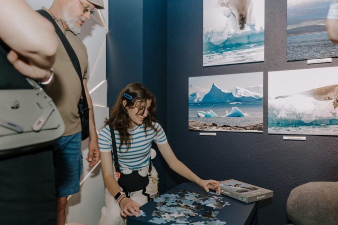Antarctica Interactive Experience - Serene and Harmonious Atmosphere