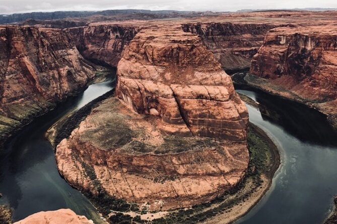 Antelope Canyon and Horseshoe Bend From Las Vegas Day Tour - Meeting Points and Accessibility