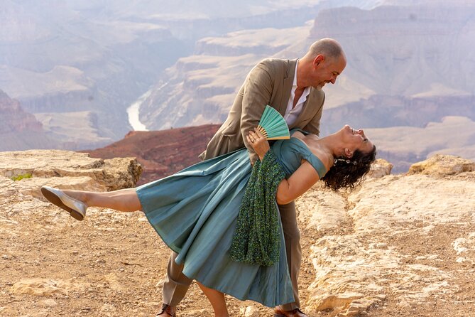 Antelope Canyon Private Professional Photoshoot Session - Meeting and Pickup