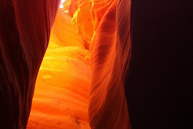 Antelope Canyon X Hiking Tour (with Option Upgrade to Photo Tour) - Time Zone and Weather Considerations