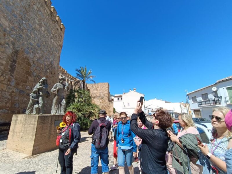 Antequera Monumental With Entrance Tickets to Dolmens and Town - Exploring the Menga and Viera Dolmens