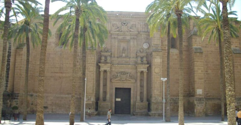 Anti-Aircraft Shelters in Almeria - Tour Details