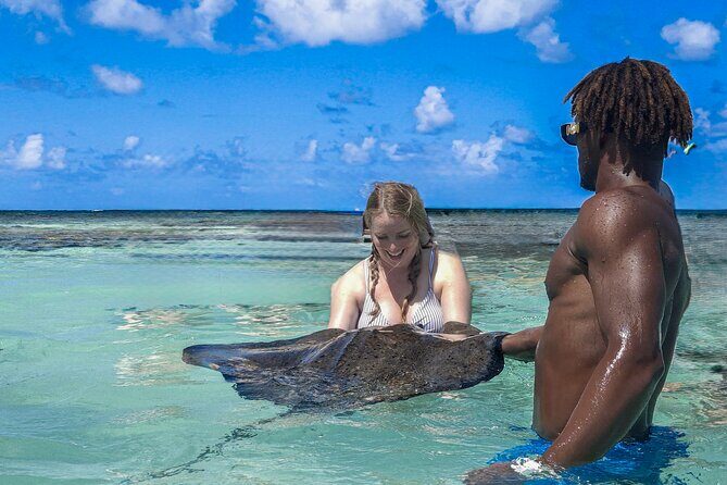 ANTIGUA FROM TOP TO BOTTOM: Stingray City, Beach, lunch & more... - Who Is This Tour Best For?