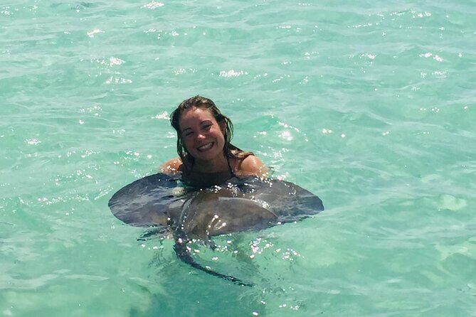 ANTIGUA FROM TOP TO BOTTOM: Stingray City, Beach, lunch & more... - FAQ