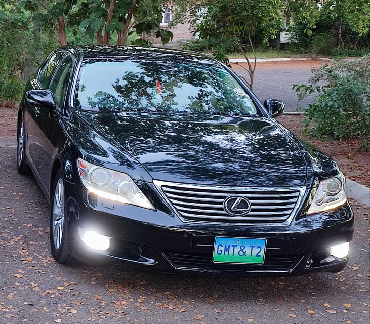 Antigua: Glenmon Taxi and Tours VIP Transfers - Professionalism and Punctuality