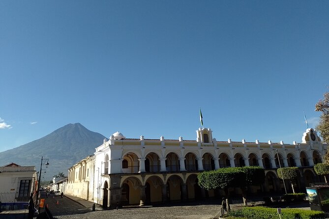 Antigua: Walking and Discovering History - Group Size and Accessibility