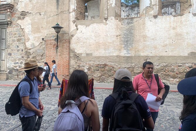 Antigua: Walking and Discovering History - Political Perspectives