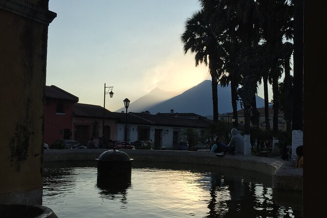 Antigua Walking Tour - Experiencing Antiguas Vibrant Atmosphere