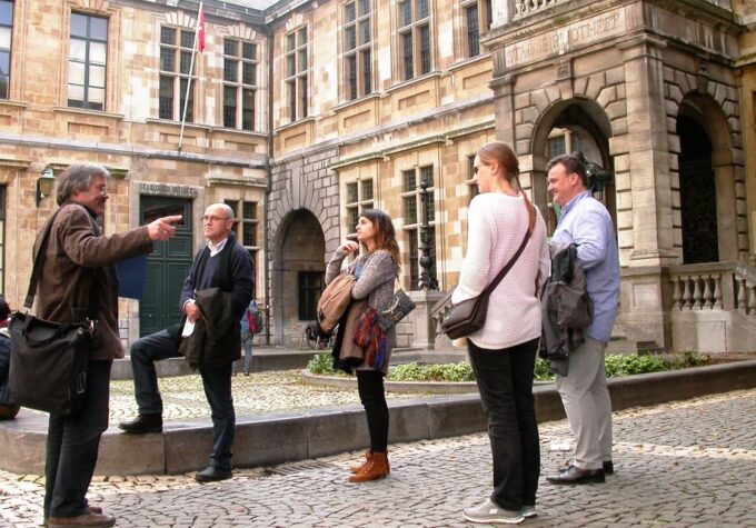 Antwerp: 2 Hour Highlights Walking Tour - Customer Experience