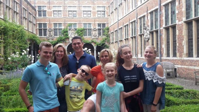 Antwerp: 2 Hour Highlights Walking Tour - Reviews Summary