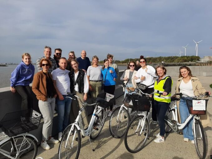 Antwerp: City Highlights Group Bike Tour With a Guide - Customer Feedback